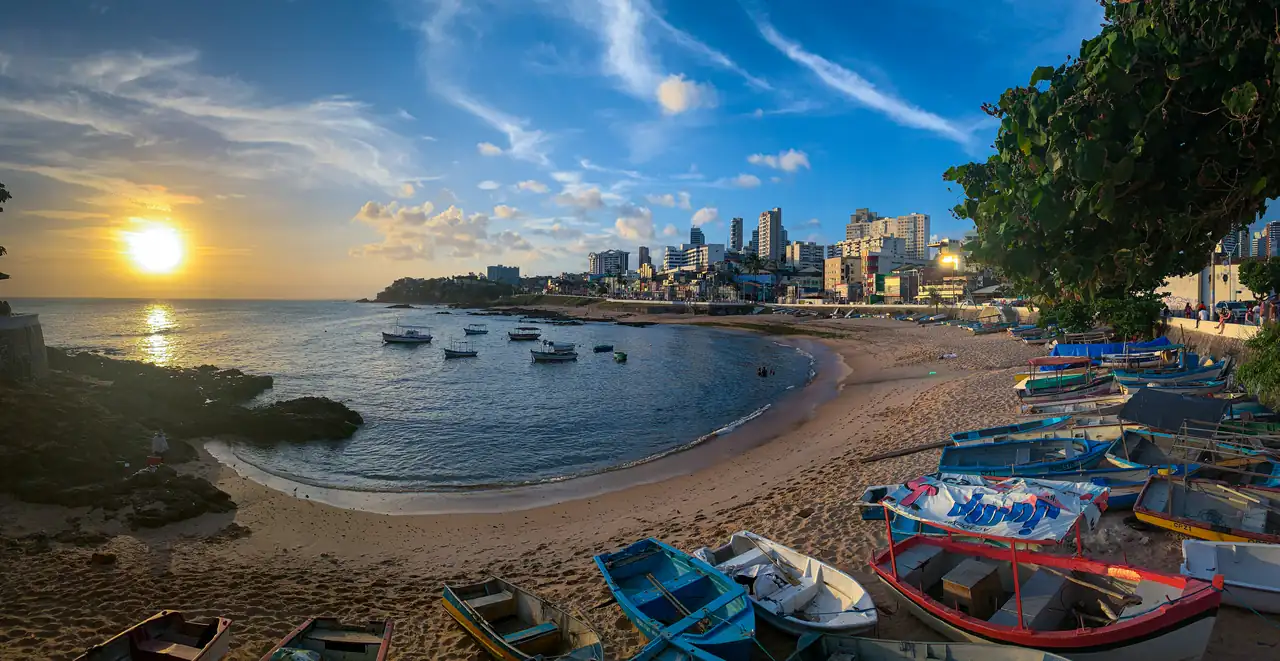 Porto da Barra beach at sunset in Salvador